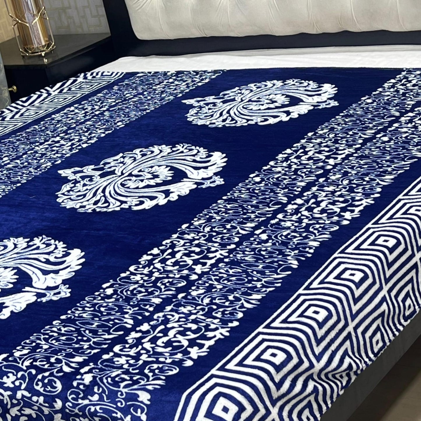 Premium AC Blanket (design 17)