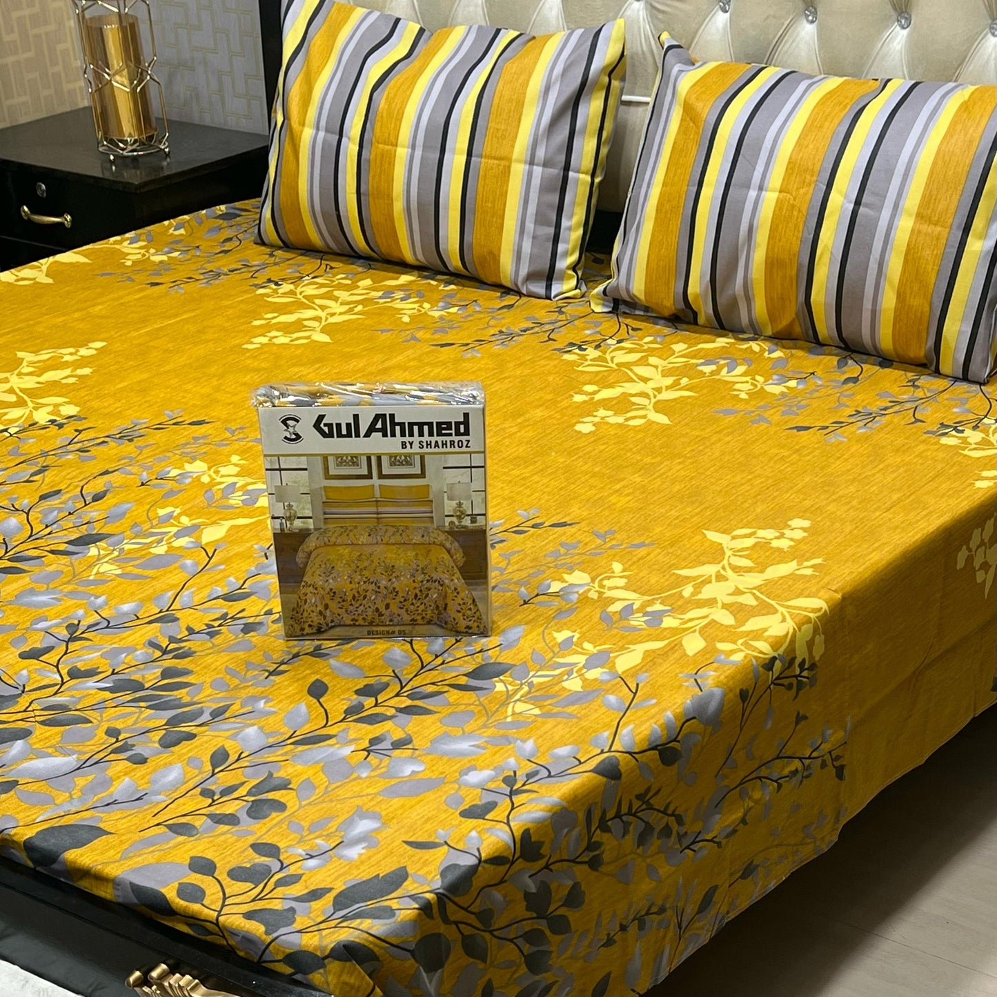 Bedsheet by Gul Ahmed (design 29)